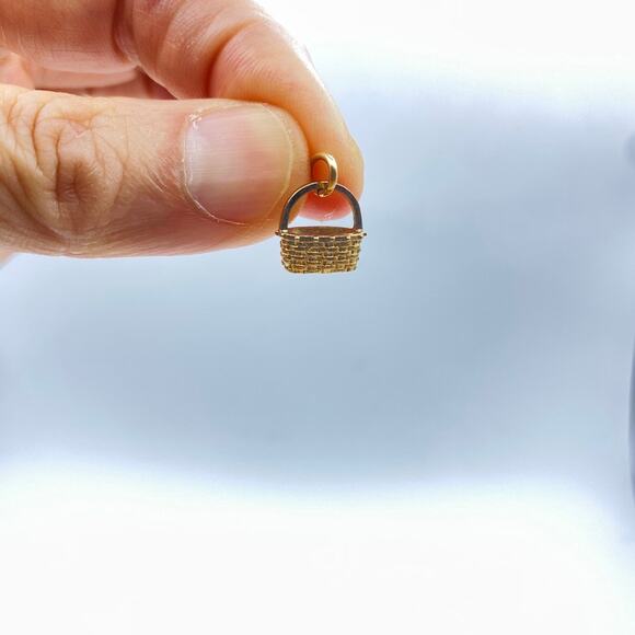 Vintage BASKET CHARM Vermeil 14k gold Over Sterling Silver Dimensional Textured - Picture 5 of 7